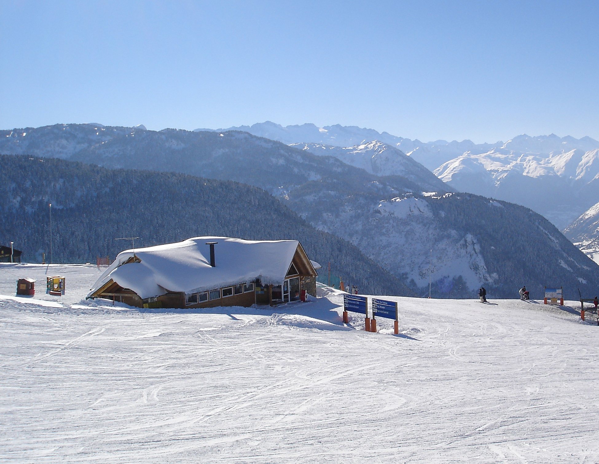 Baqueira Beret: the village