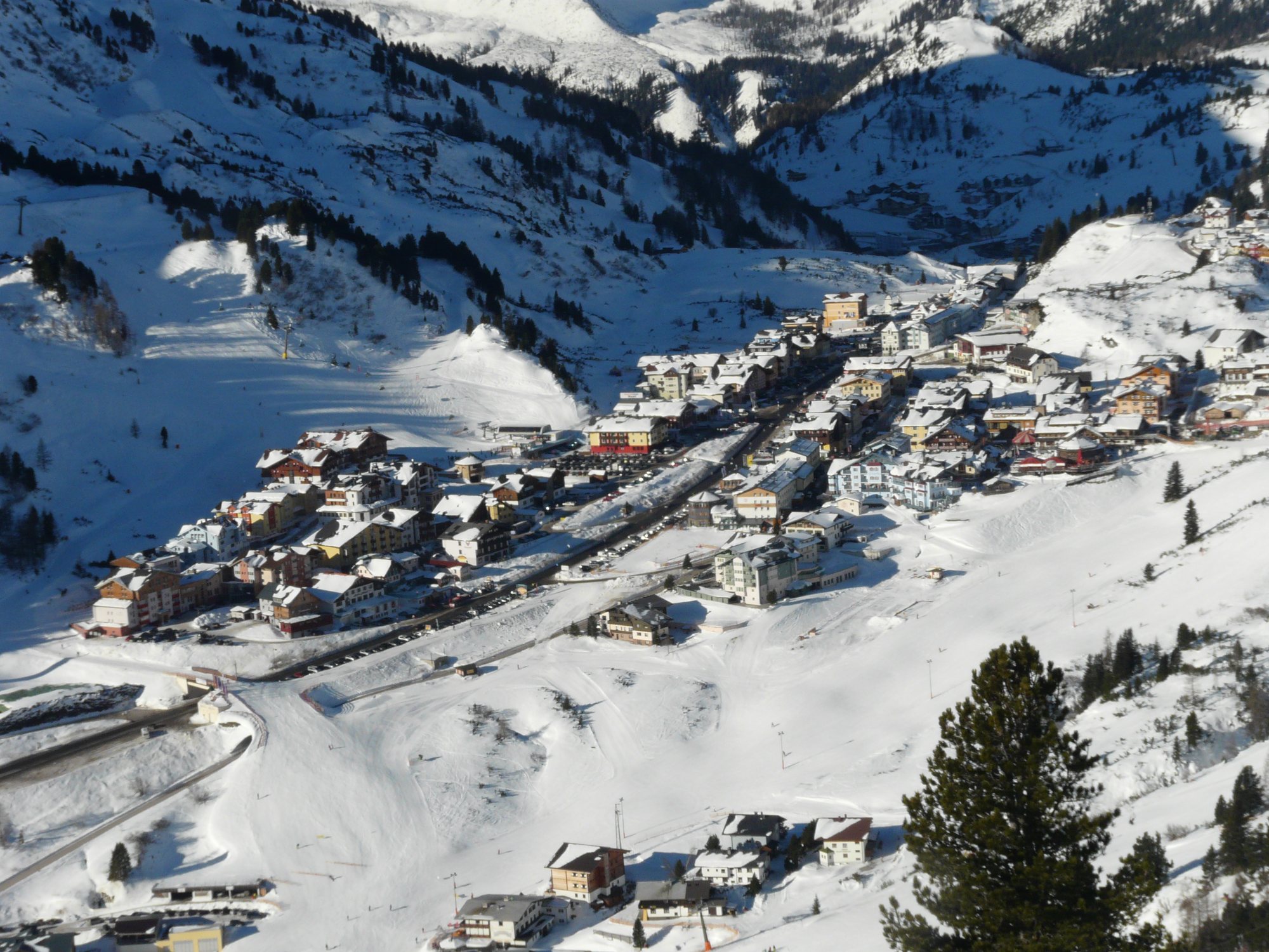 Obertauern: the village