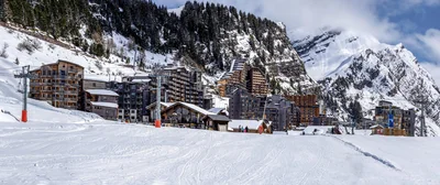 Avoriaz: village and slopes, photo 2