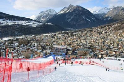 Bormio: village and slopes, photo 1