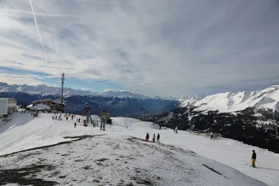 Crans-Montana: village and slopes, photo 4