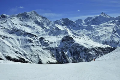 Grimentz-Zinal: village and slopes, photo 4