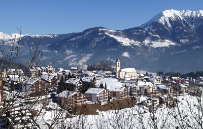 Laax: village and slopes, photo 2