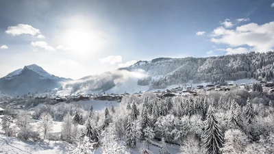 Morzine: village and slopes, photo 2
