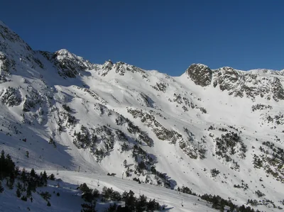 Ordino-Arcalís: village and slopes, photo 1