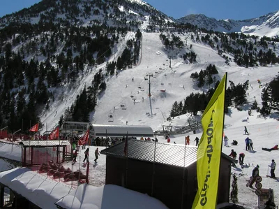 Ordino-Arcalís: village and slopes, photo 4