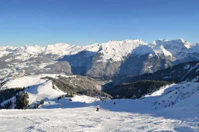 Samoëns: village and slopes, photo 1