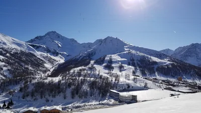 Sestriere: village and slopes, photo 1
