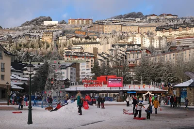 Sierra Nevada: village and slopes, photo 2