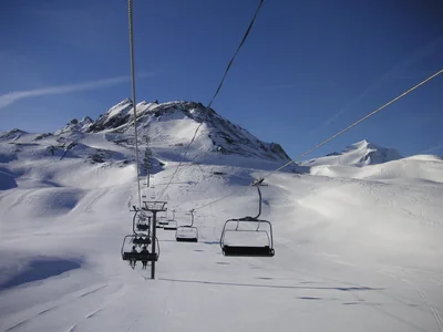 Val d'Isère: village and slopes, photo 4