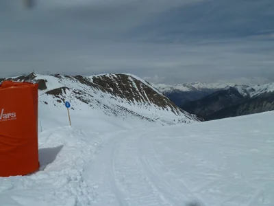 Vars: village and slopes, photo 3